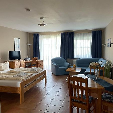 Nonnevitz Apartman Dranske Kültér fotó
